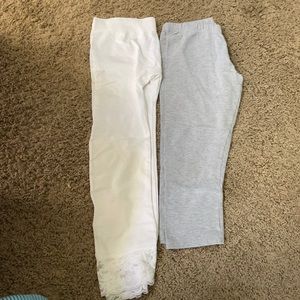 Grey leggings and white leggings